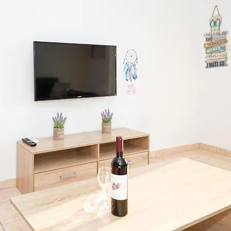 Mynapa * 아이아 나파